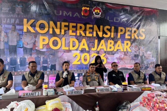 
Produksi Mie Basah Berbahan Berbahaya di Kabupaten Garut Terungkap