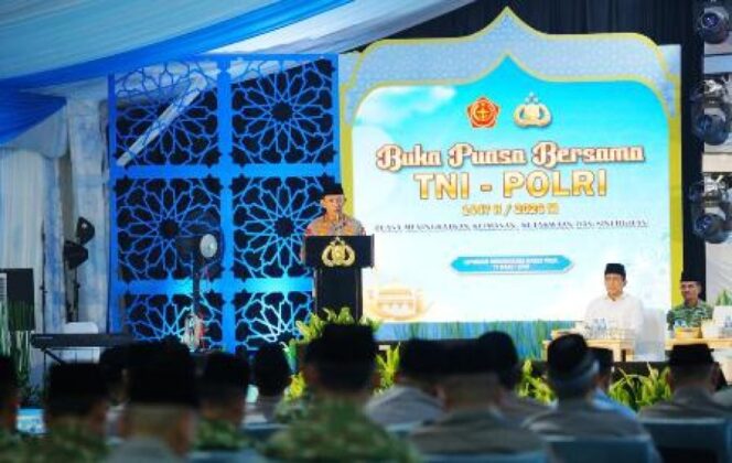
Pastikan Program Pemerintah Lancar, Kapolri: TNI-Polri Garda Terdepan Pengawalan