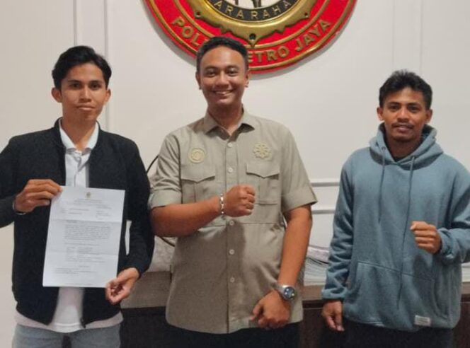 
Senin Melawan: Mahasiswa Gema Kosgoro Geruduk BGN, Copot Soni Sanjaya