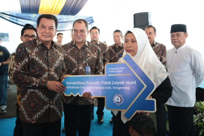 
Bupati Tangerang dan Wamen UMKM Dorong Peningkatan Layanan dan Sinergi pada Peringatan HUT Perumdam TKR