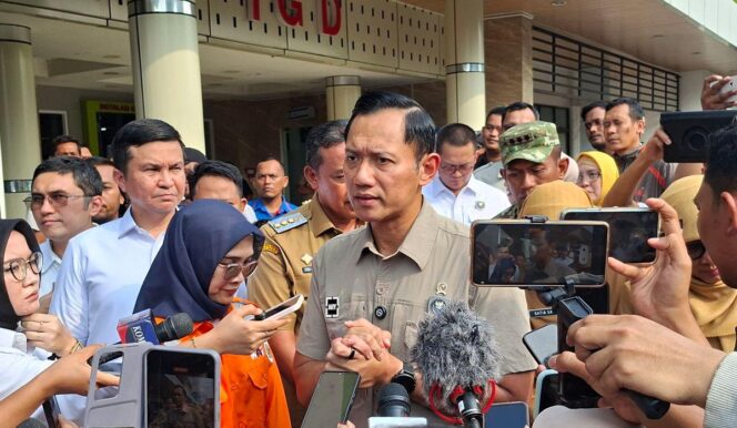 
Evaluasi Tragedi Bekasi, AHY Fokus Pastikan Seluruh Penumpang Benar-Benar Aman