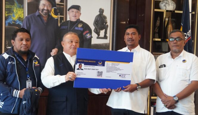 
Beda Pendapat Politik, Ketua DPW PSI Maluku Pindah ke Nasdem