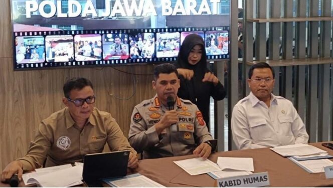 
Catut Nama Pejabat BGN, 4 Orang Tipu Calon Mitra SPPG Rugikan Rp1,9 Miliar​