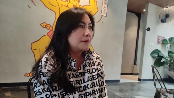 
Skandal SK Kembar, Dona Hasanah Terseret Dugaan Manipulasi Dokumen Kadin