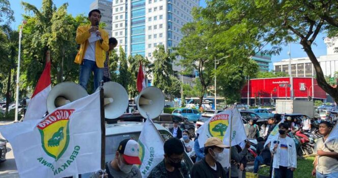 
Sekwan Blokir WhatsApp Wartawan, Gema Kosgoro Desak KPK Sisir DPRD Kab. Tangerang