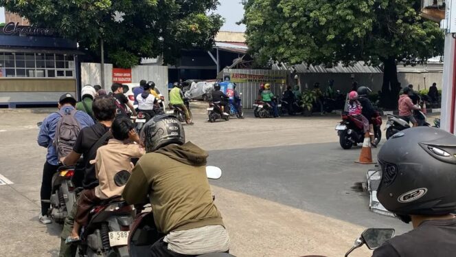 
Bukan Atur WFH, Sekjen Matahukum Minta Istana Bongkar Tata Kelola Energi