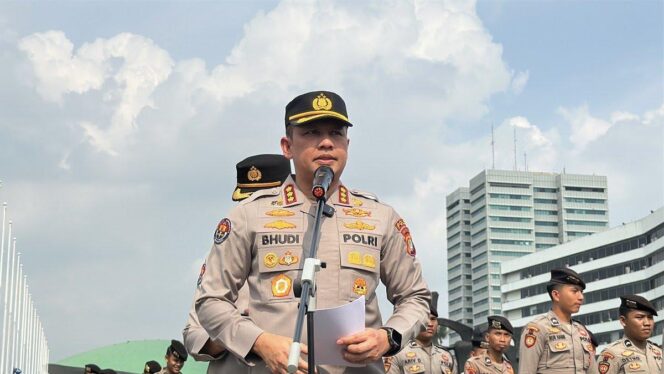 
Kawal Demo di Sejumlah Titik Strategis, Polda Metro Jaya Tekankan Sikap Humanis