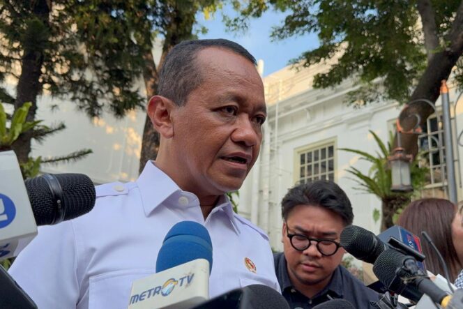 
Bahlil Tegaskan Harga BBM dan LPG Subsidi Tak Bakal Naik Tahun Ini