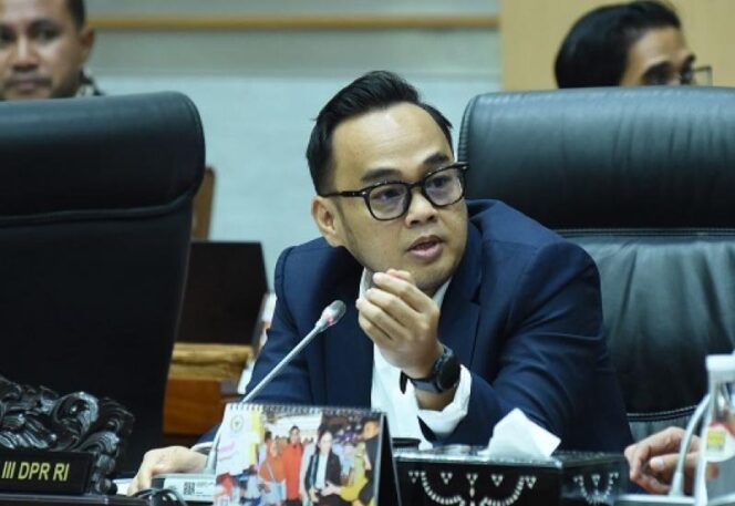 
Buntut Penyekapan 3 Tahun di Bandung, Rano Alfath Desak Polda Jabar Tangkap Pelaku