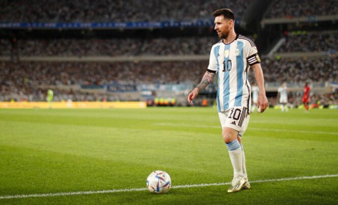 
Mahakarya Messi