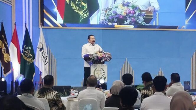 
Jaksa Agung Wacanakan Gabung Pidum dan Pidsus Jadi JAM Operasi
