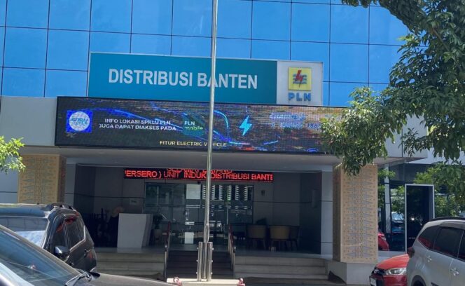 
Gangguan Selesai, PLN Pastikan Aliran Listrik di Banten Kembali Normal