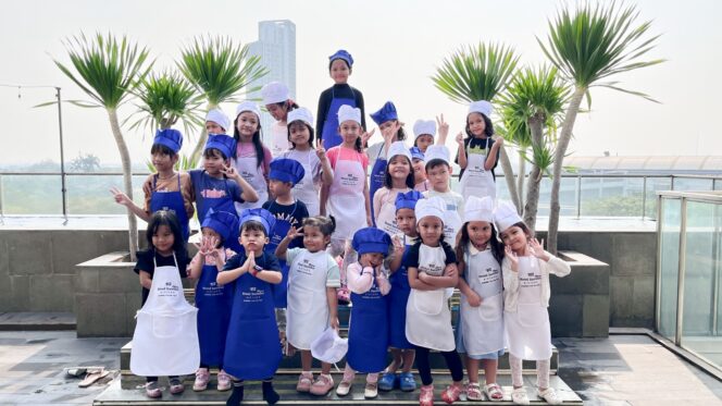 
Little Yoga & Little Chef Hadirkan Pengalaman Seru dan Edukatif untuk Anak di Hotel Santika Premiere Bintaro