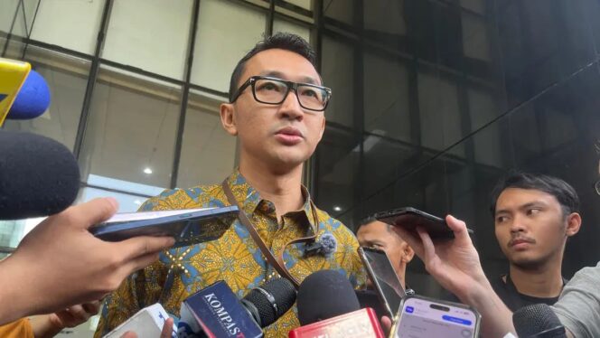 
KPK Sita Uang Saat Periksa Ketua DPRD, Ada Kaitannya dengan Amplop yang Dibalikin Menhut?
