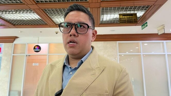 
Trump Berlakukan Tarif di Selat Hormuz, Dave Laksono: Indonesia Perlu Mitigasi Dampak Ekonomi
